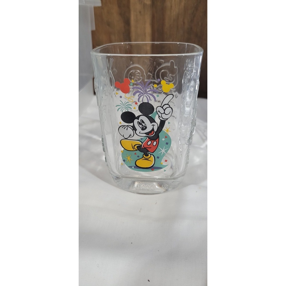 McDonald's Walt Disney World 2000 Celebration Epcot Magic Mickey Mouse Glass Cup